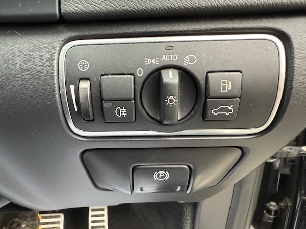 Used Volvo V60 2015 for sale - 76270146: Photo 20