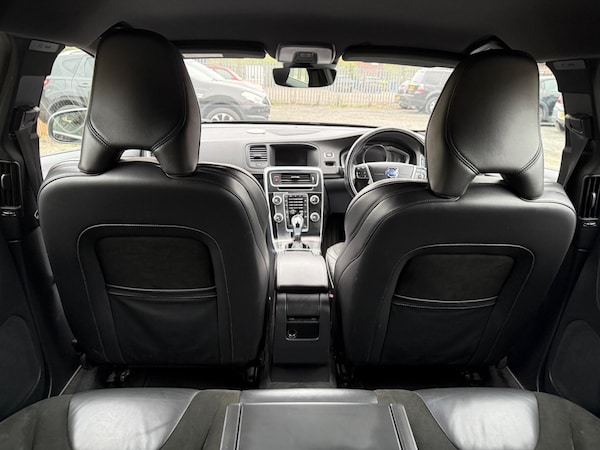 Used Volvo V60 2015 for sale - 76270146: Photo 38
