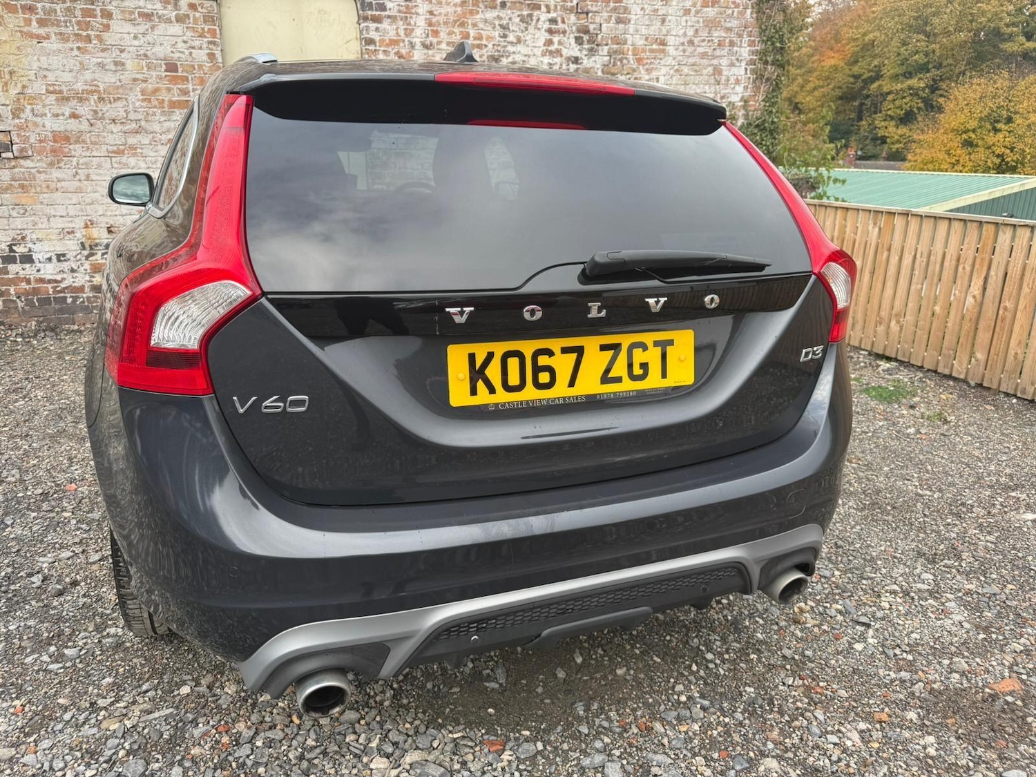 Used Volvo V60 2018 for sale - 76457033: Photo 10