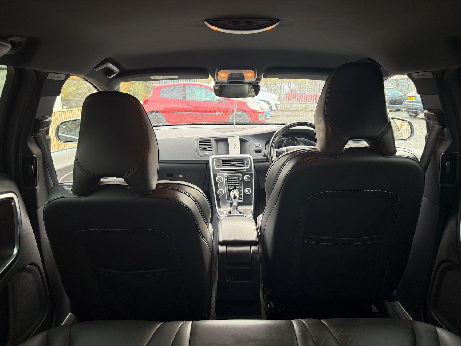 Used Volvo V60 2018 for sale - 76457033: Photo 17