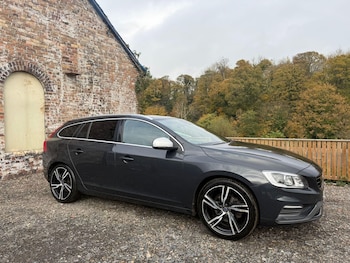 Used Volvo V60 2018 for sale - 76457033: Photo