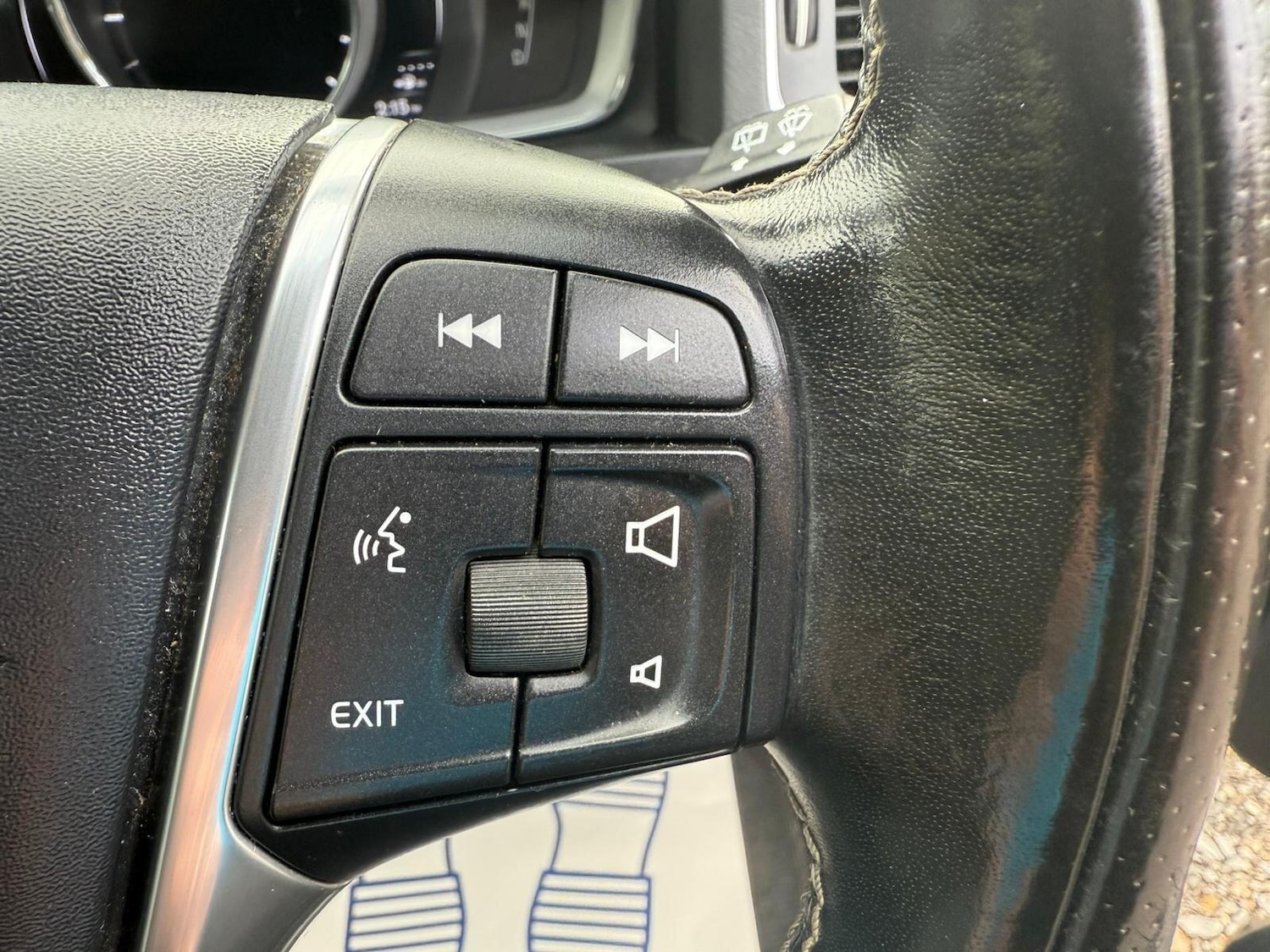 Used Volvo V60 2018 for sale - 76457033: Photo 23