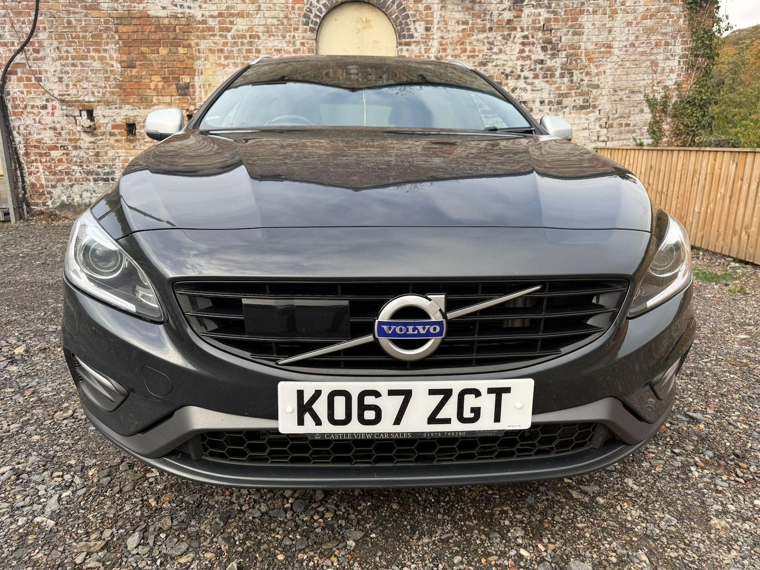 Used Volvo V60 2018 for sale - 76457033: Photo 3