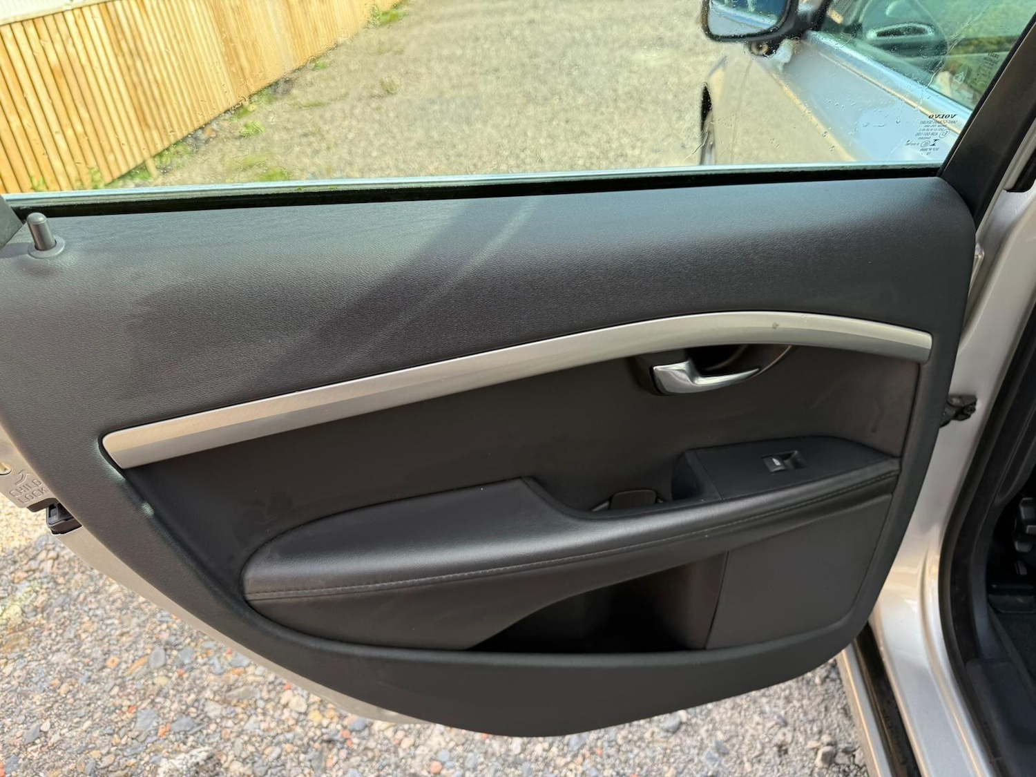 Used Volvo V70 2013 for sale - 76059203: Photo 30