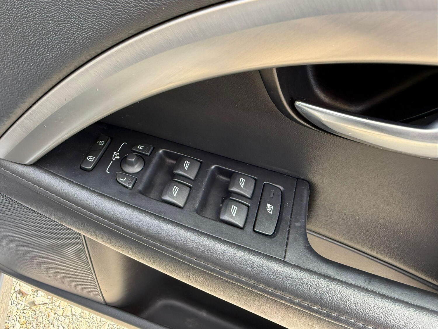 Used Volvo V70 2013 for sale - 76059203: Photo 44