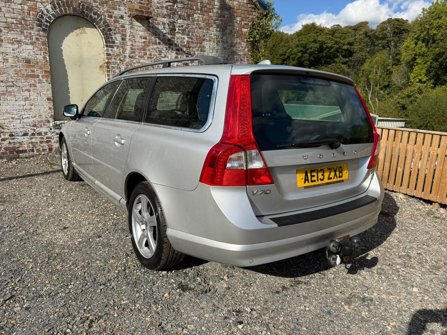 Used Volvo V70 2013 for sale - 76059203: Photo 7