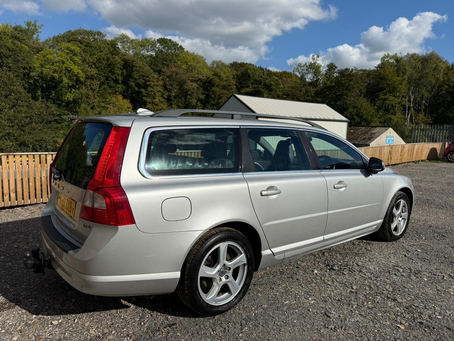 Used Volvo V70 2013 for sale - 76059203: Photo 9