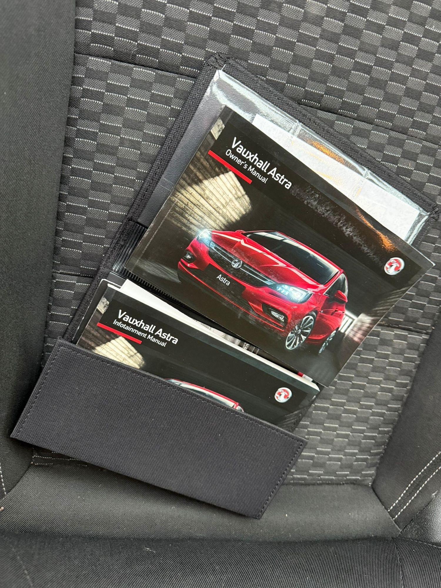 Used Vauxhall Astra 2016 for sale - 77143383: Photo 24