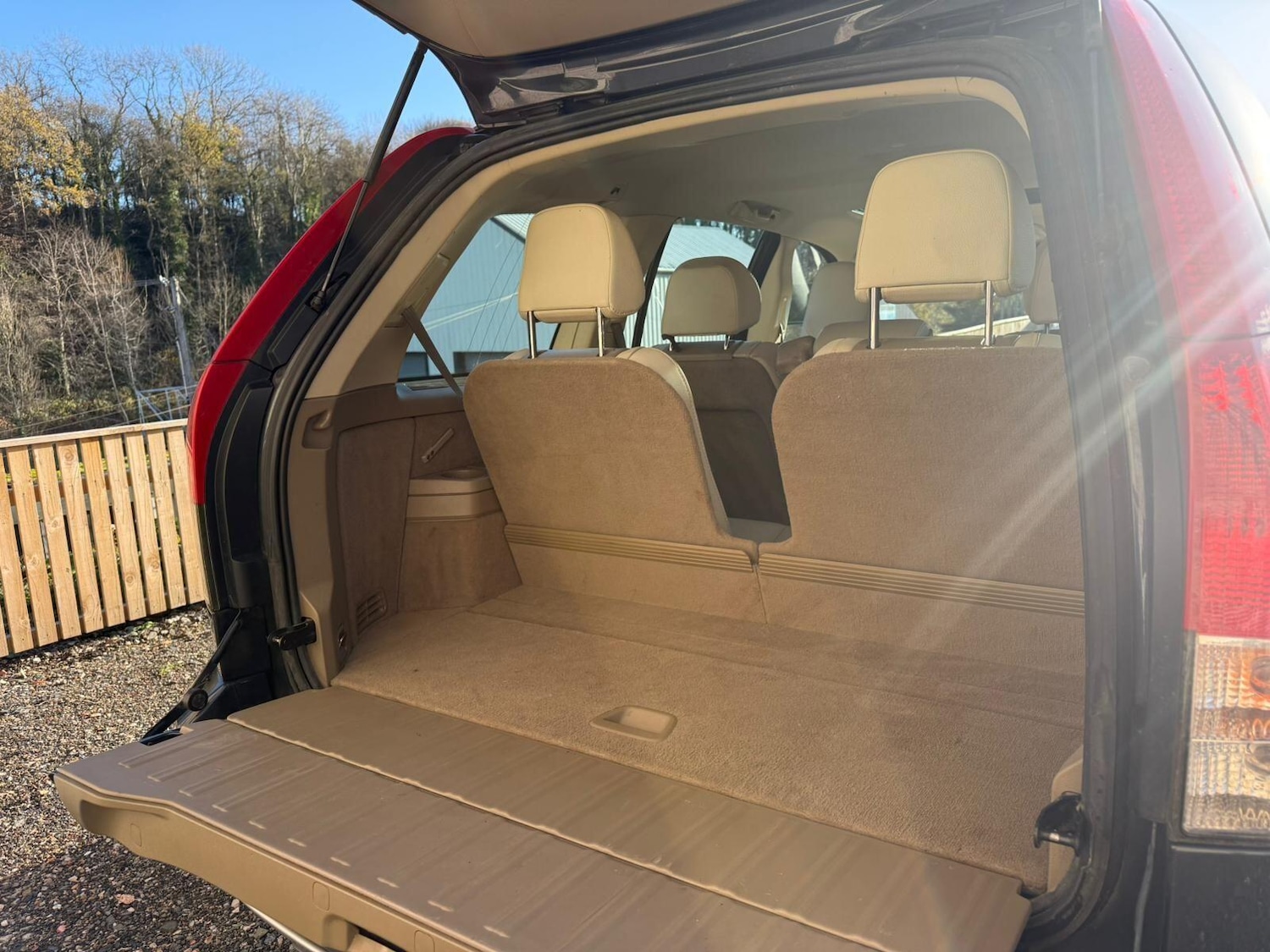 Used Volvo XC90 2010 for sale - 76646229: Photo 16