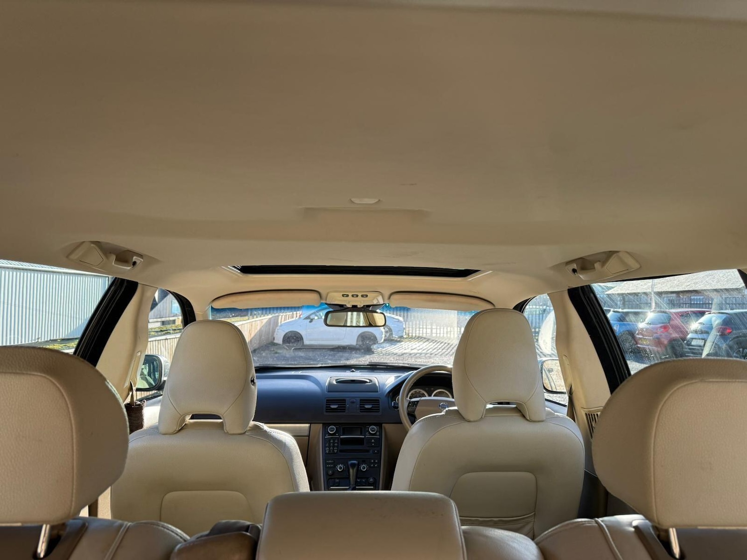 Used Volvo XC90 2010 for sale - 76646229: Photo 17