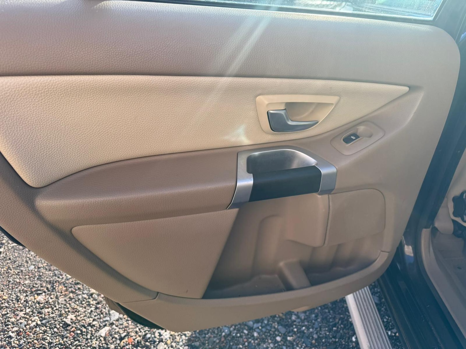 Used Volvo XC90 2010 for sale - 76646229: Photo 28