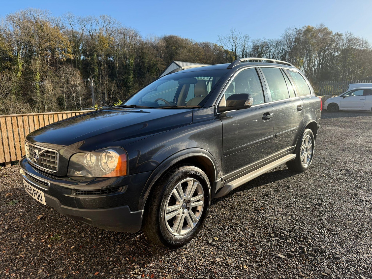 Used Volvo XC90 2010 for sale - 76646229: Photo 3
