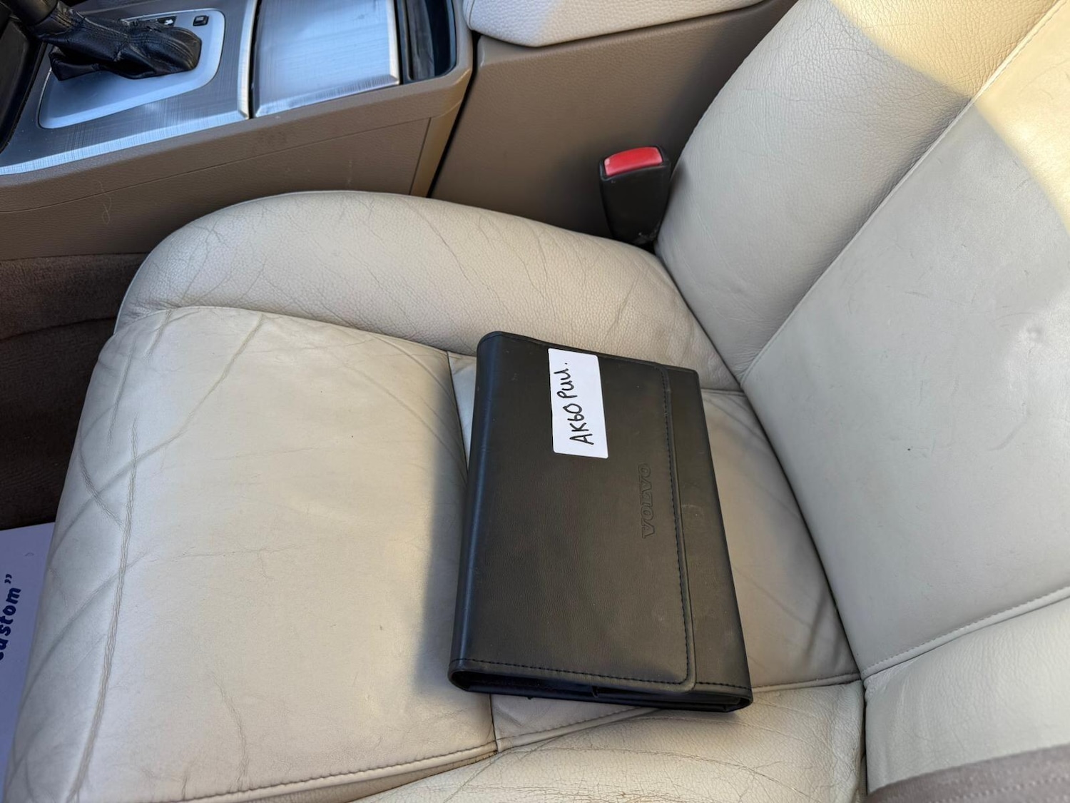 Used Volvo XC90 2010 for sale - 76646229: Photo 34