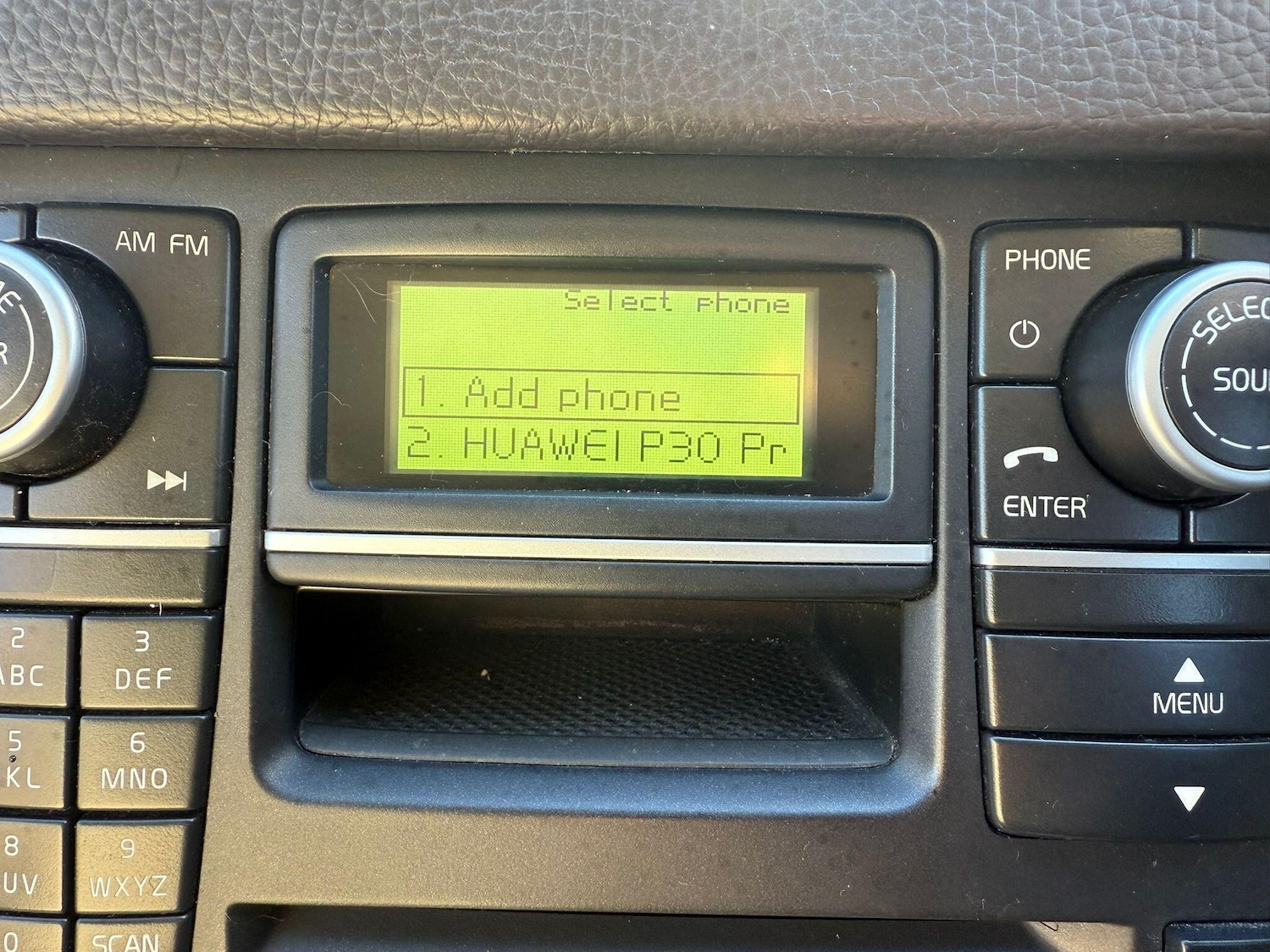 Used Volvo XC90 2010 for sale - 76646229: Photo 36