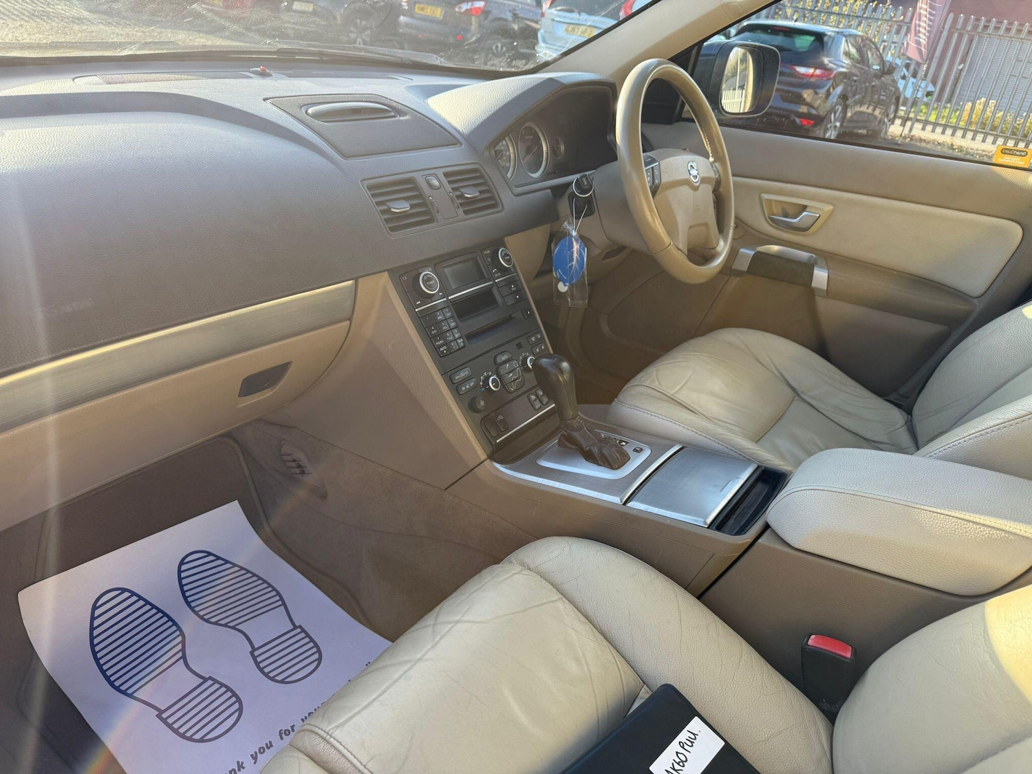 Used Volvo XC90 2010 for sale - 76646229: Photo 9