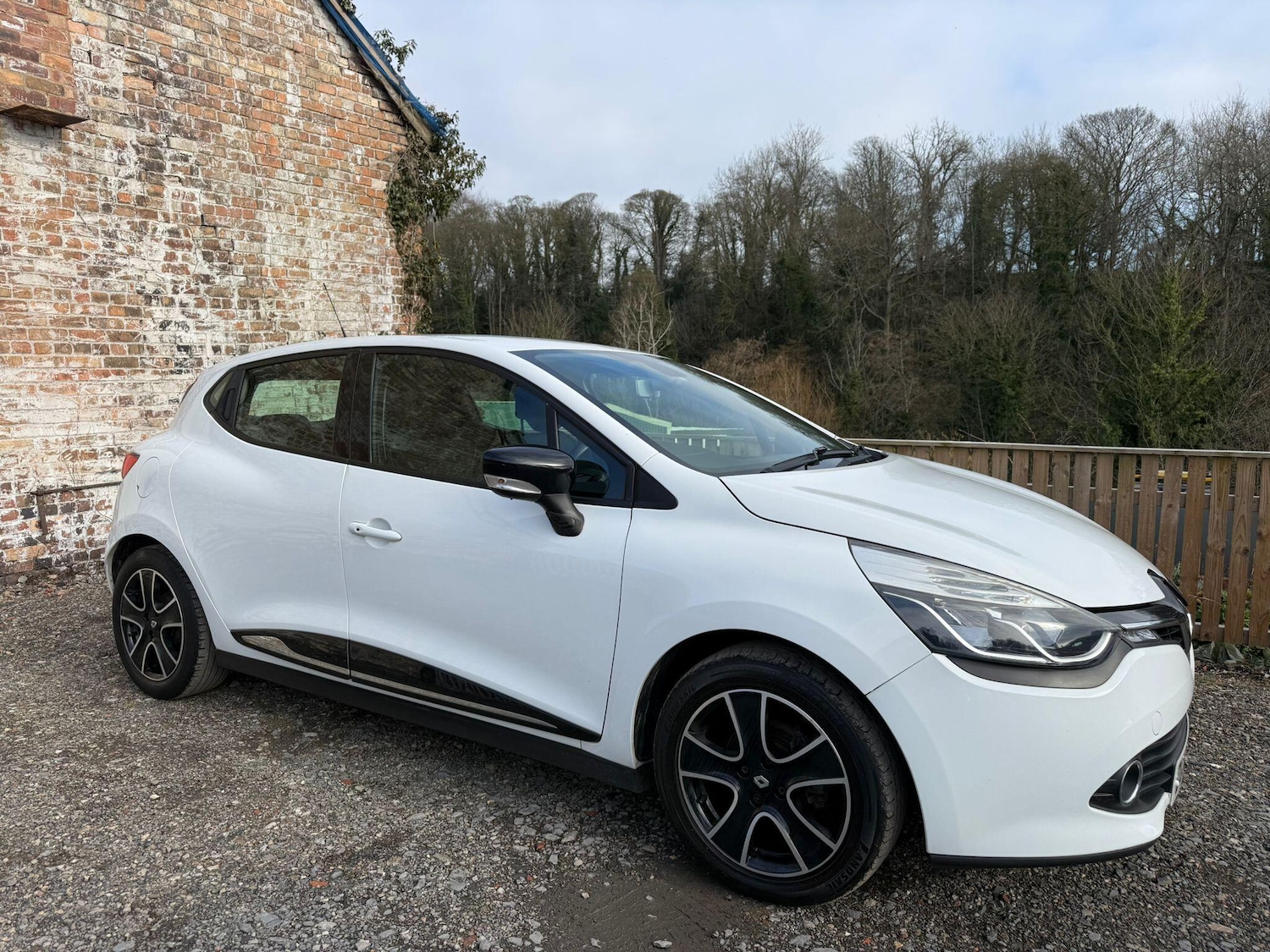 Used Renault Clio 2016 for sale - 77737573: Photo 12