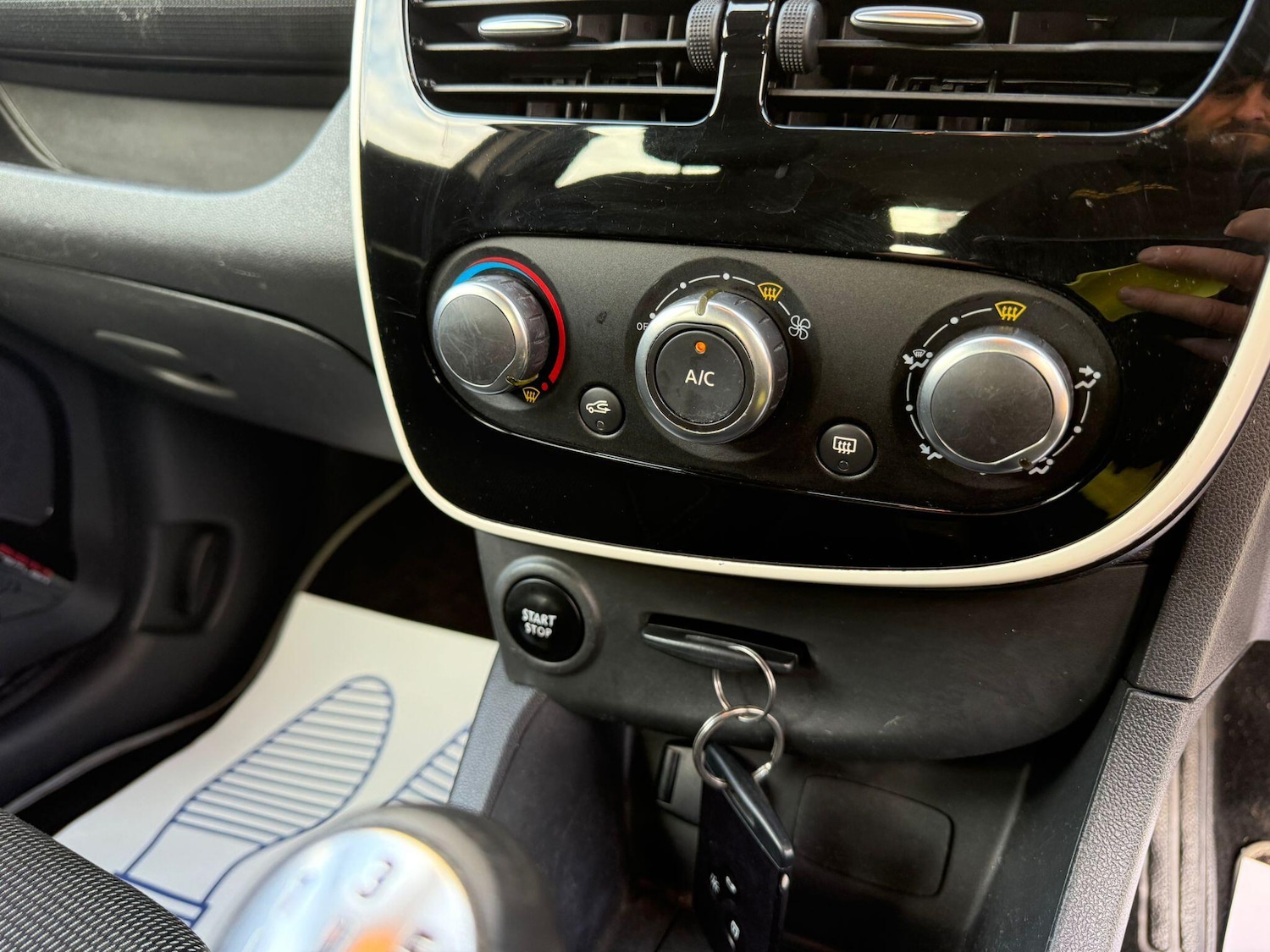 Used Renault Clio 2016 for sale - 77737573: Photo 15