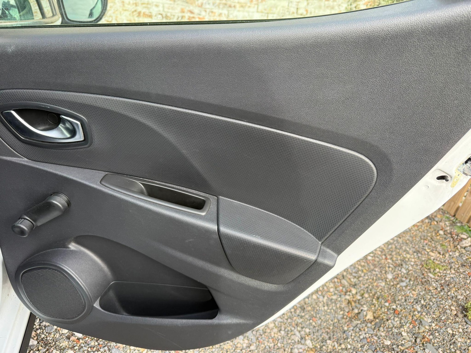 Used Renault Clio 2016 for sale - 77737573: Photo 27