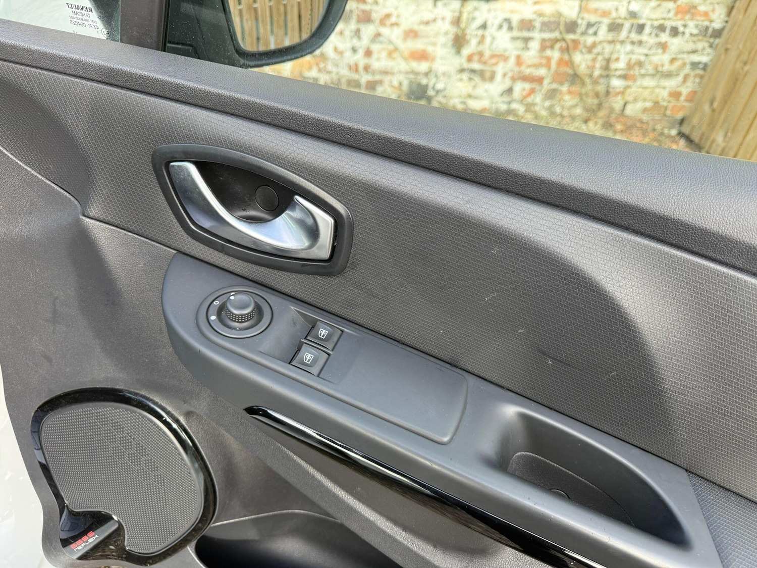 Used Renault Clio 2016 for sale - 77737573: Photo 28