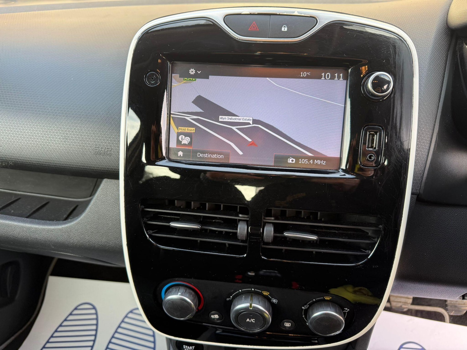 Used Renault Clio 2016 for sale - 77737573: Photo 31