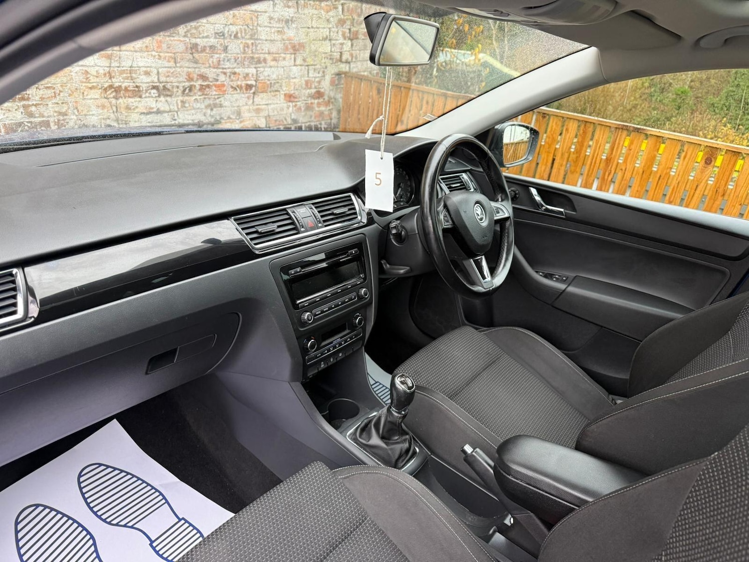 Used Skoda Rapid Spaceback 2014 for sale - 76781398: Photo 13