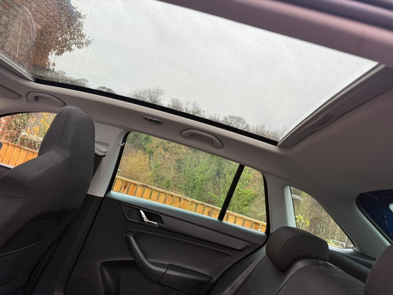 Used Skoda Rapid Spaceback 2014 for sale - 76781398: Photo 8