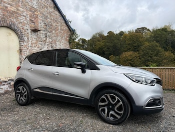 2016 (16) - 0.9 TCe ENERGY Signature Nav Euro 6 (s/s) 5dr