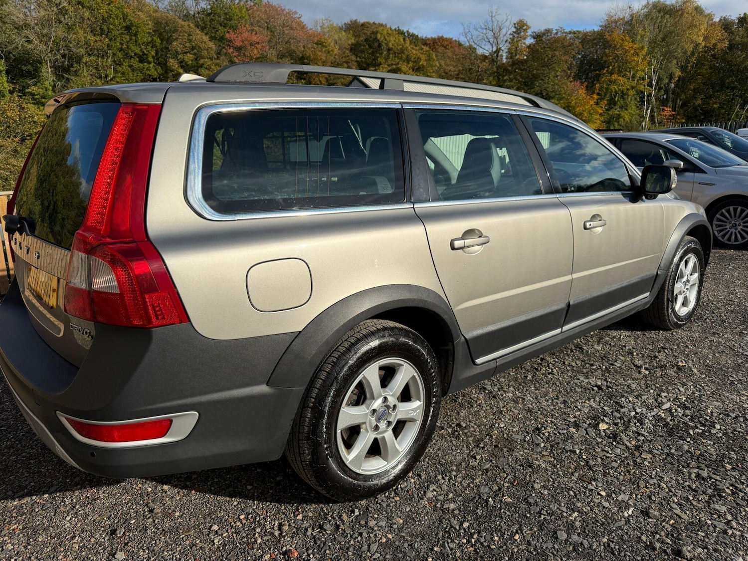Used Volvo XC70 2010 for sale - 76349215: Photo 13