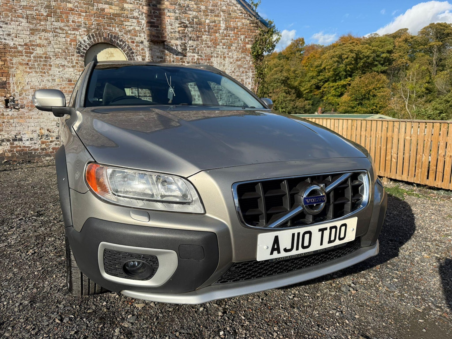 Used Volvo XC70 2010 for sale - 76349215: Photo 9