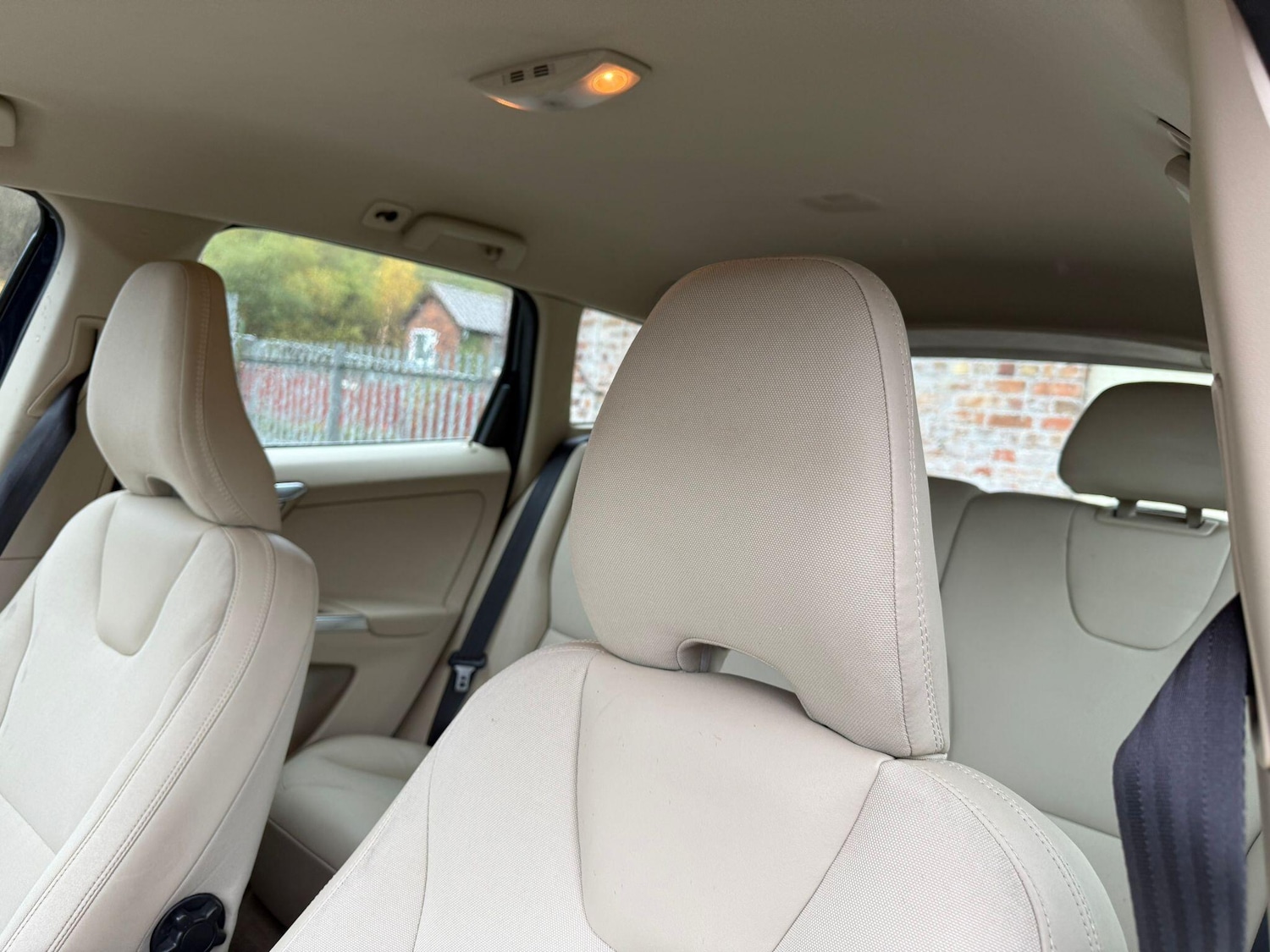 Used Volvo XC60 2011 for sale - 76550135: Photo 14