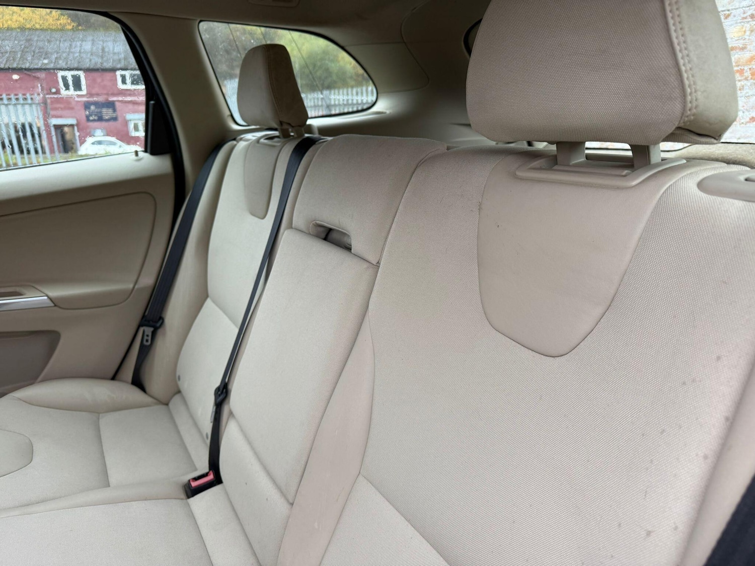 Used Volvo XC60 2011 for sale - 76550135: Photo 15