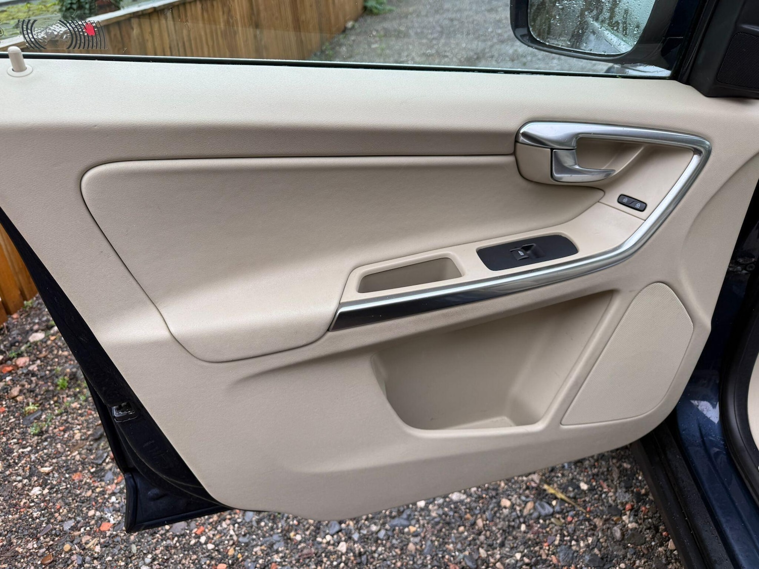 Used Volvo XC60 2011 for sale - 76550135: Photo 25