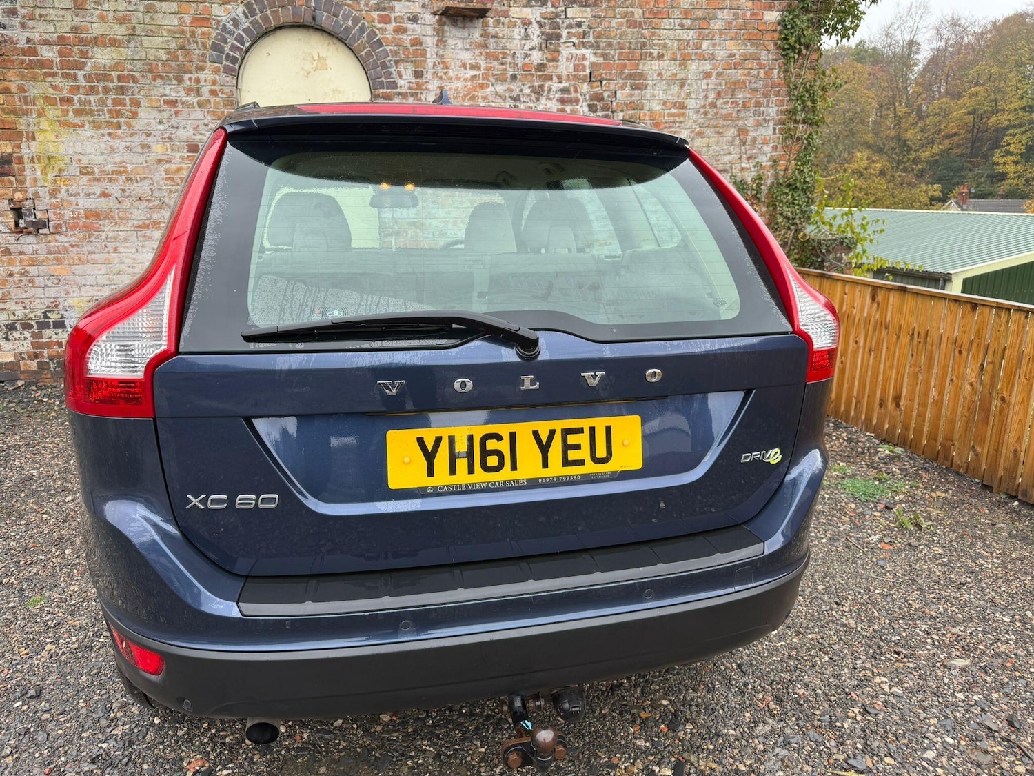 Used Volvo XC60 2011 for sale - 76550135: Photo 4