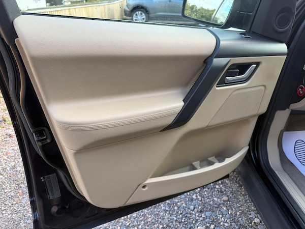 Used Land Rover Freelander 2 2013 for sale - 76214684: Photo 26