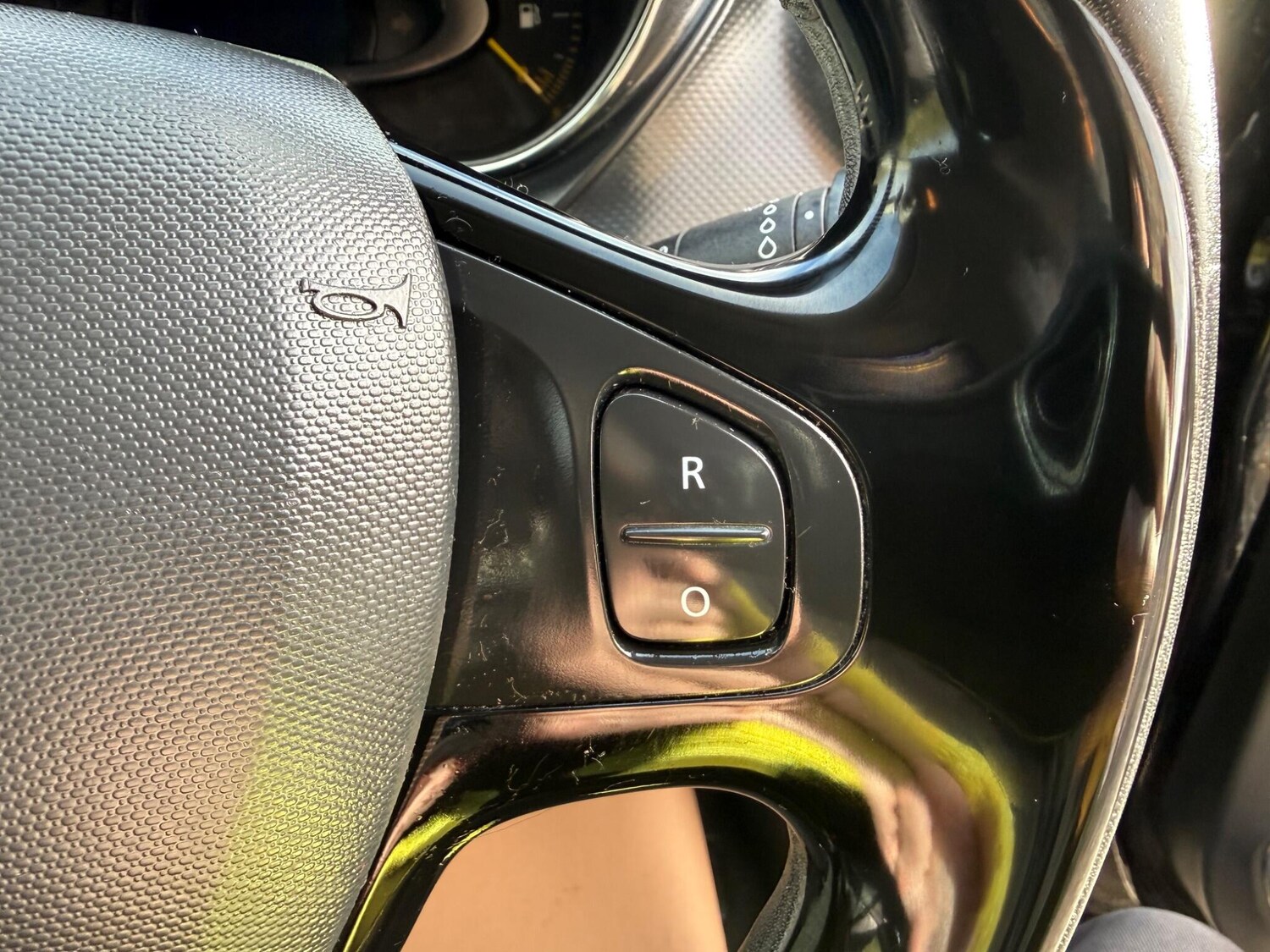 Used Renault Captur 2015 for sale - 77510259: Photo 21