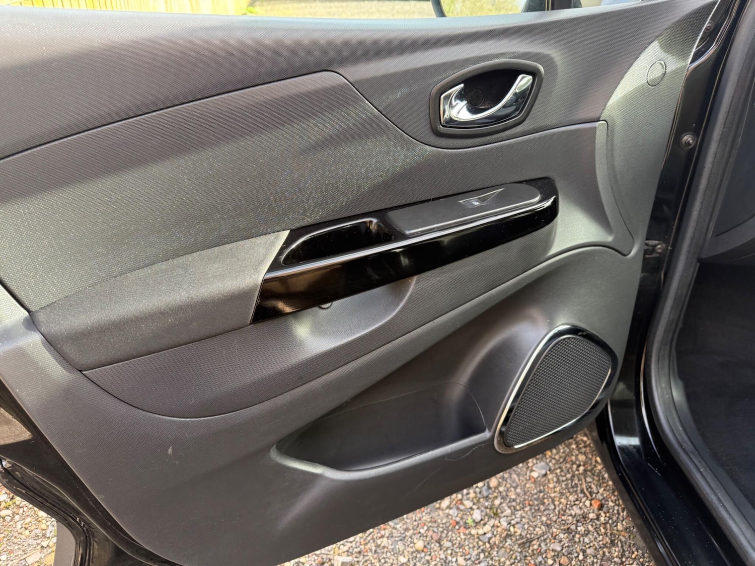 Used Renault Captur 2015 for sale - 77510259: Photo 24