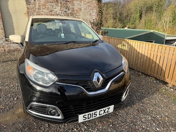 Used Renault Captur 2015 for sale - 77510259: Photo