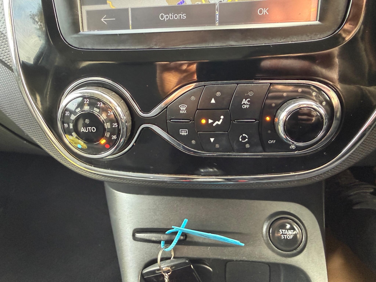 Used Renault Captur 2015 for sale - 77510259: Photo 36