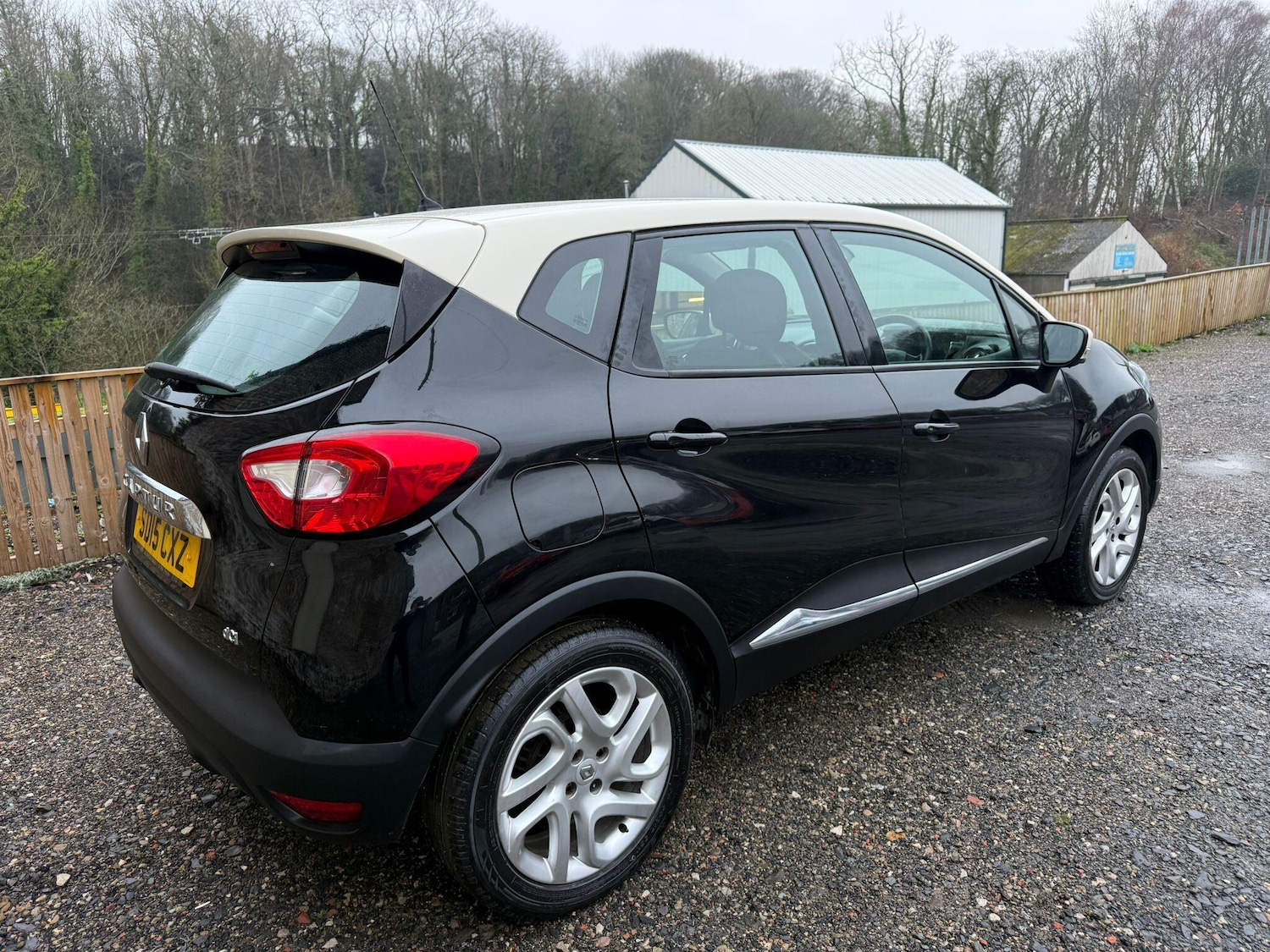 Used Renault Captur 2015 for sale - 77510259: Photo 9