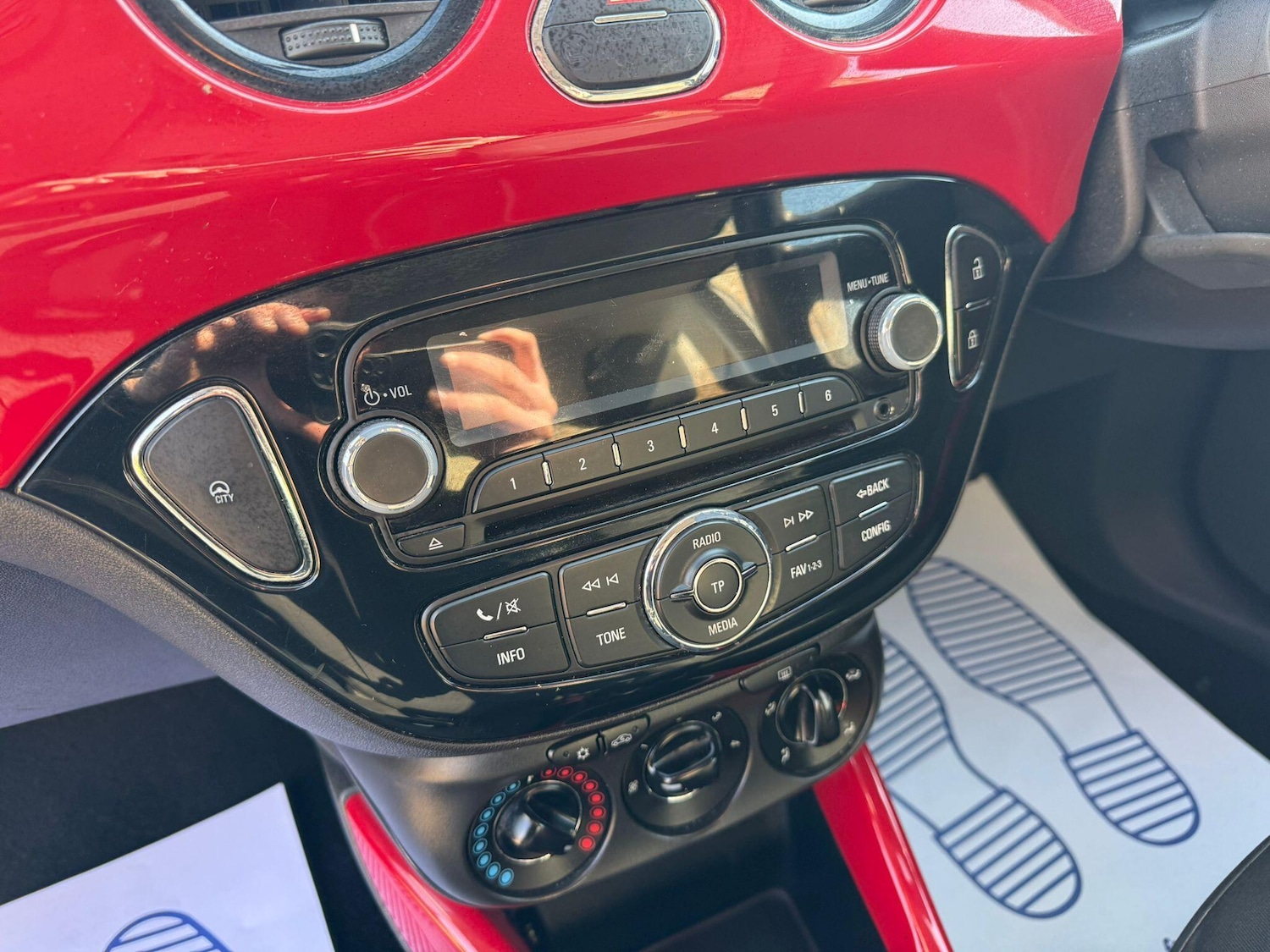 Used Vauxhall ADAM 2014 for sale - 77957609: Photo 14