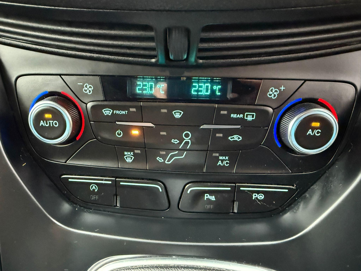 Used Ford Kuga 2019 for sale - 76801563: Photo 28