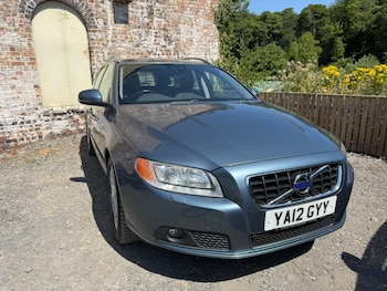 Used Volvo V70 2012 for sale - 79184255: Photo