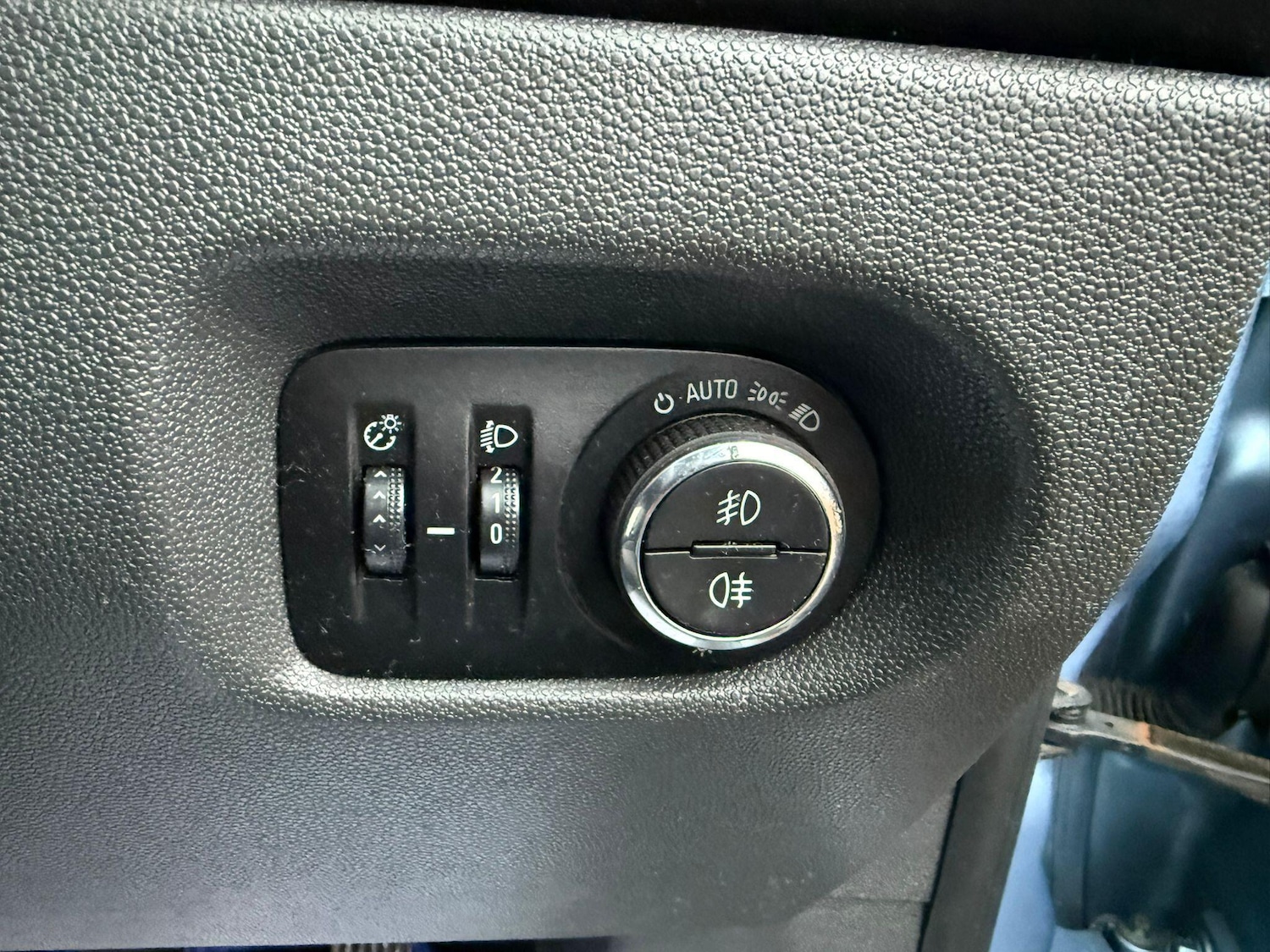 Used Vauxhall Corsa 2014 for sale - 76865864: Photo 21