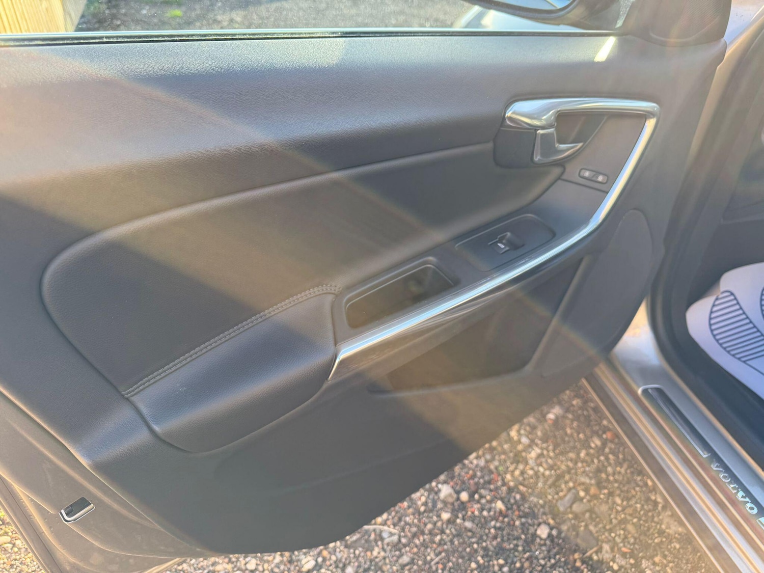 Used Volvo V60 2012 for sale - 76865413: Photo 33