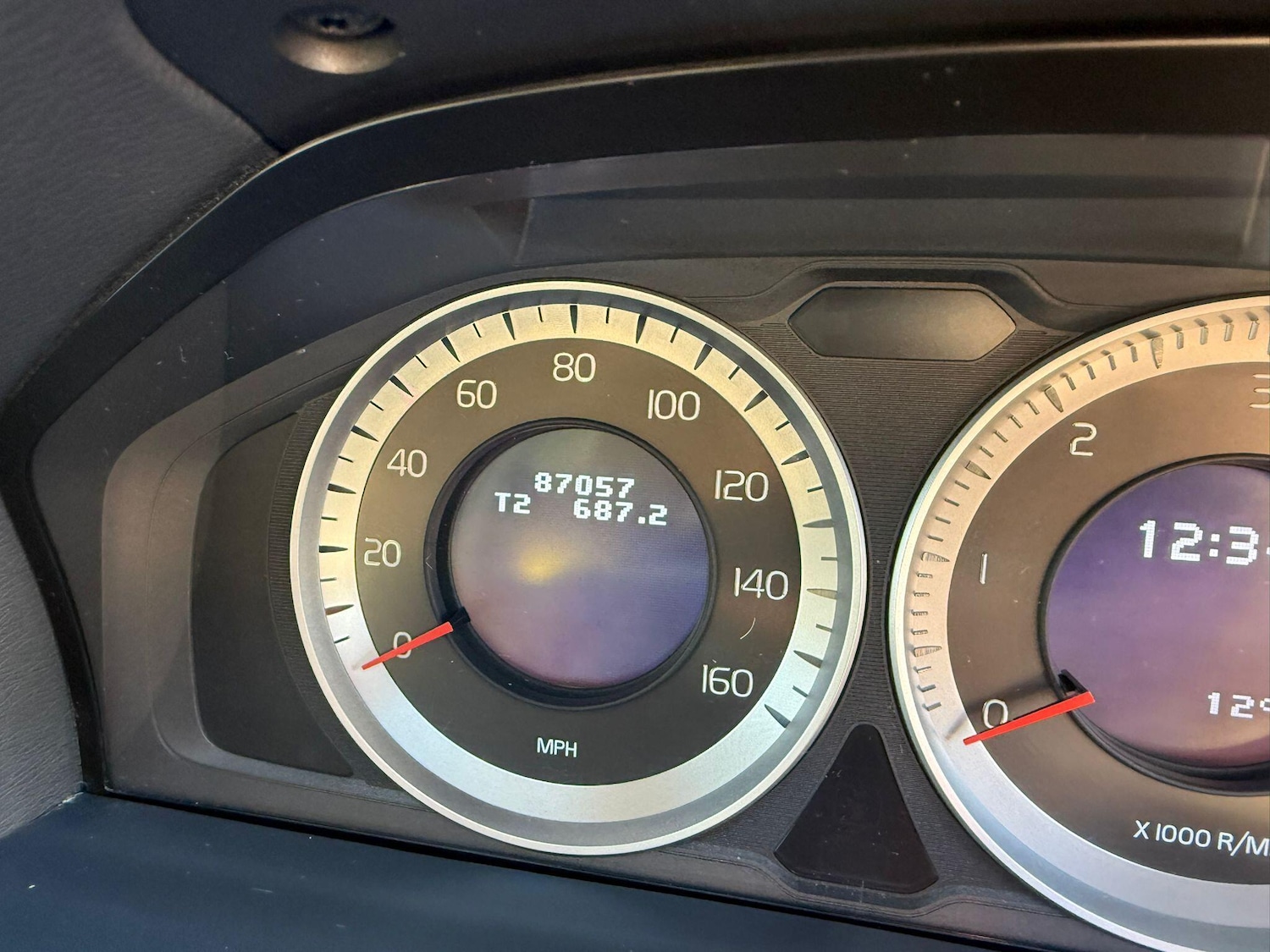 Used Volvo V60 2012 for sale - 76865413: Photo 38