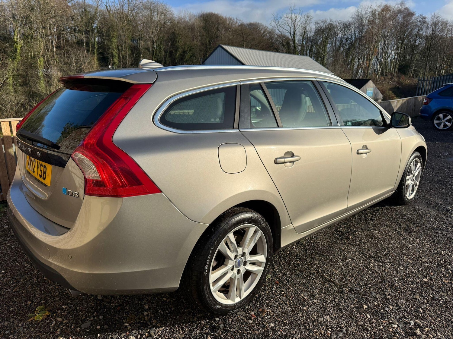 Used Volvo V60 2012 for sale - 76865413: Photo 5