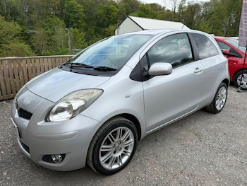 Used Toyota Yaris 2011 for sale - 78938009: Photo