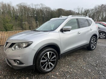 Used Nissan X-Trail 2015 for sale - 77658042: Photo