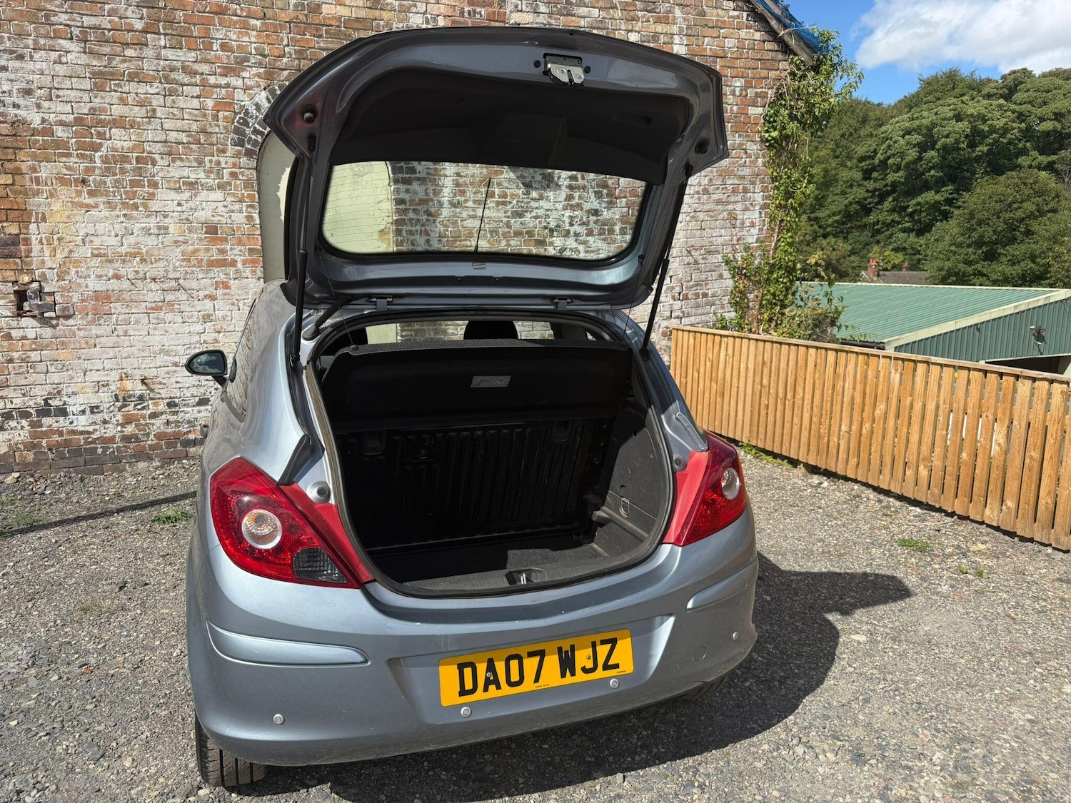 Vehicle 21