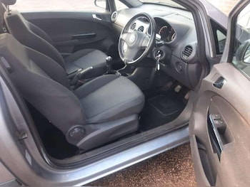 Used Vauxhall Corsa 2007 for sale - 75696117: Photo